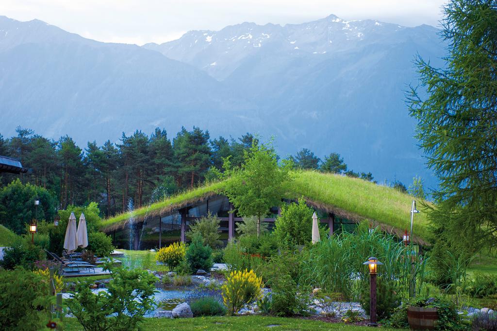 Kaysers Tirolresort - Wohlfuehlhotel Fuer Erwachsene Mieming Exterior photo